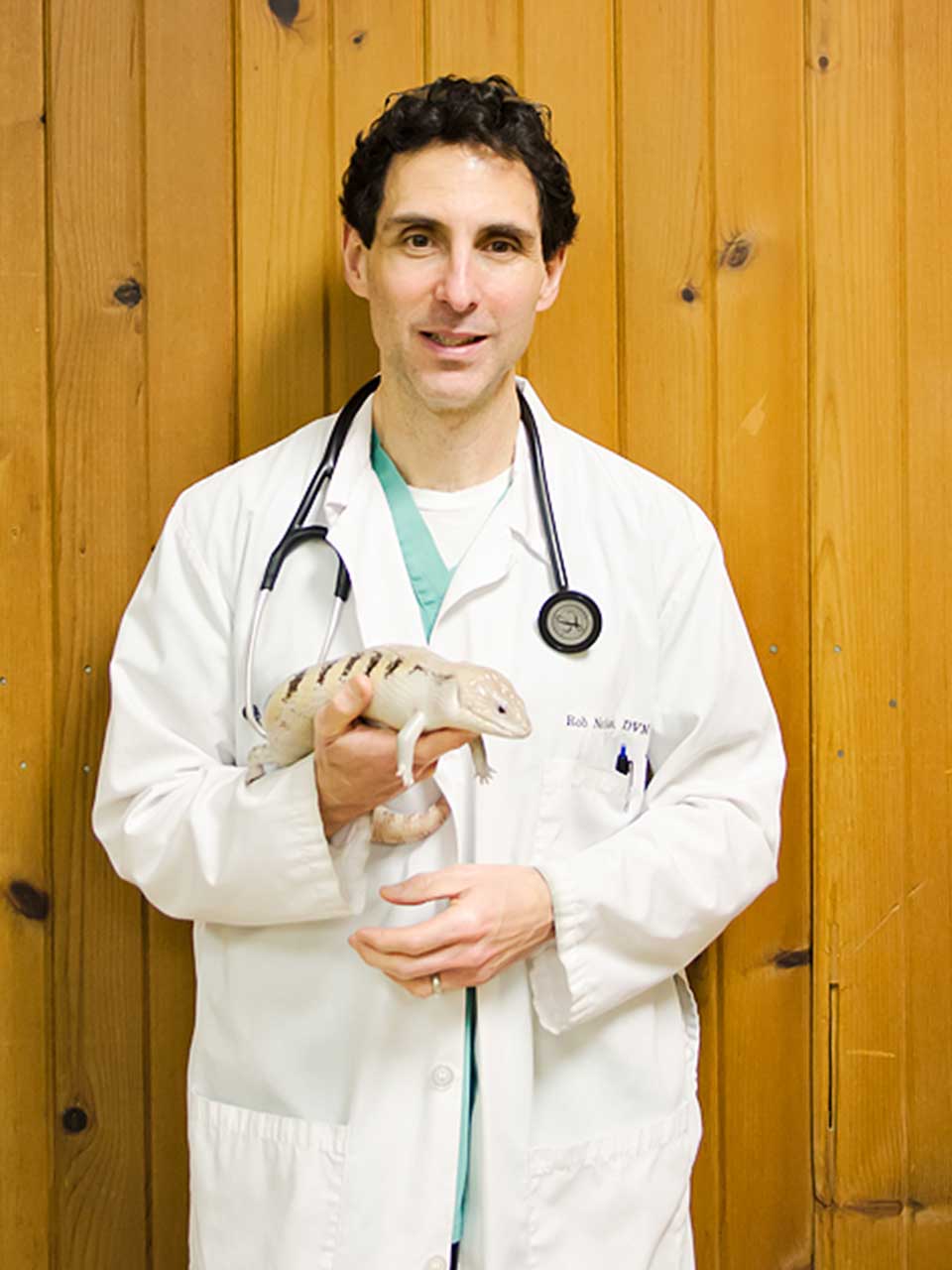 Medina, OH 44256 Veterinarians Sharon Center Veterinary Hospital